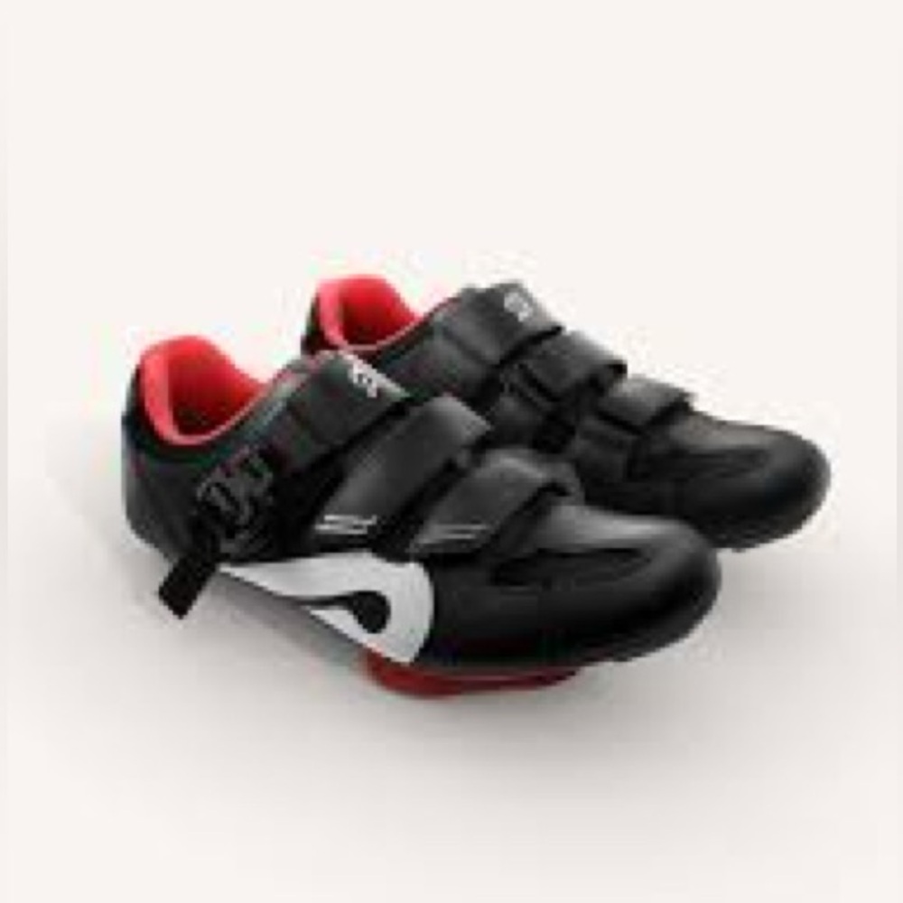 Peloton spin shoes